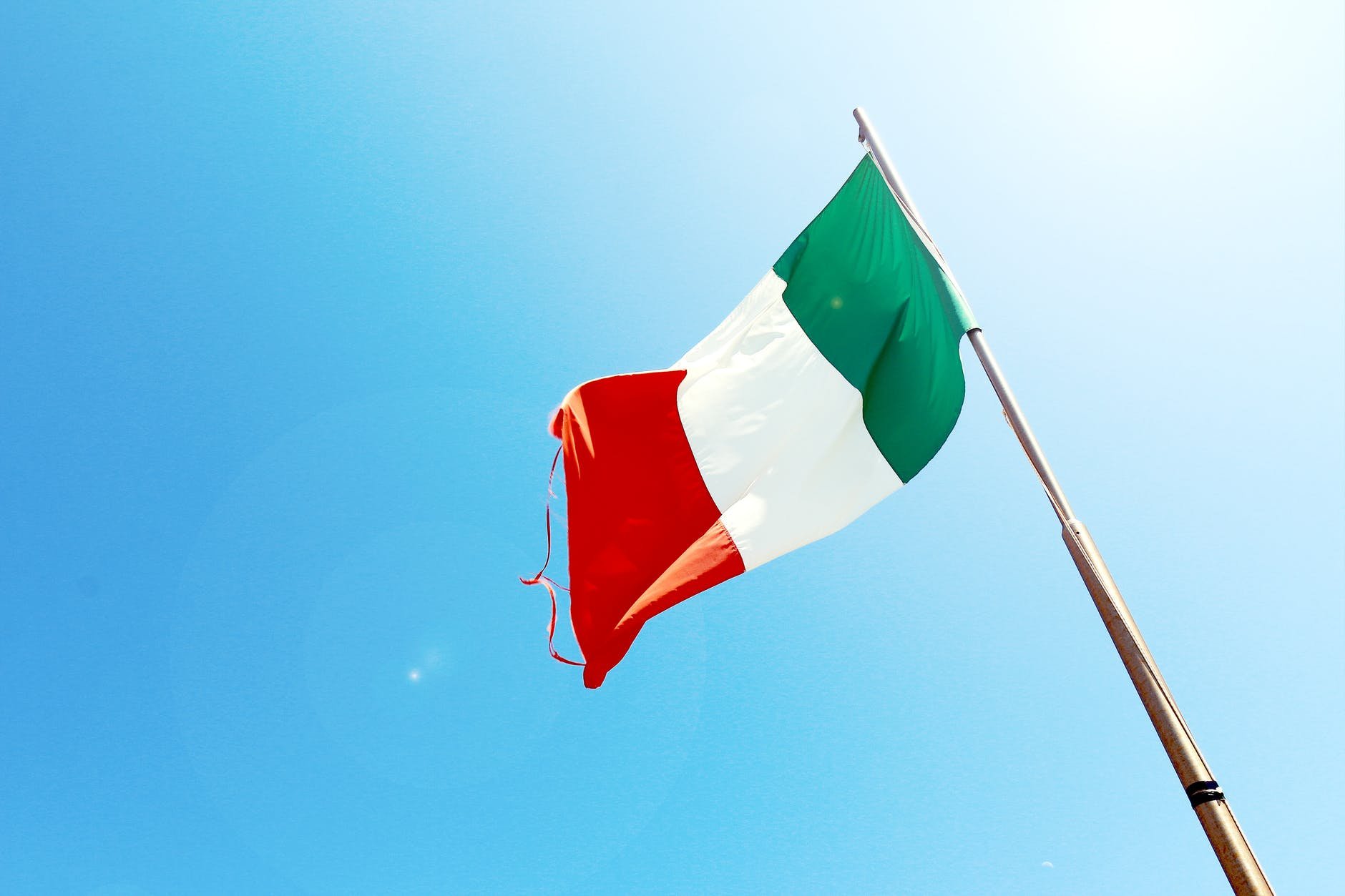 意大利留学签证需要家庭什么手续？